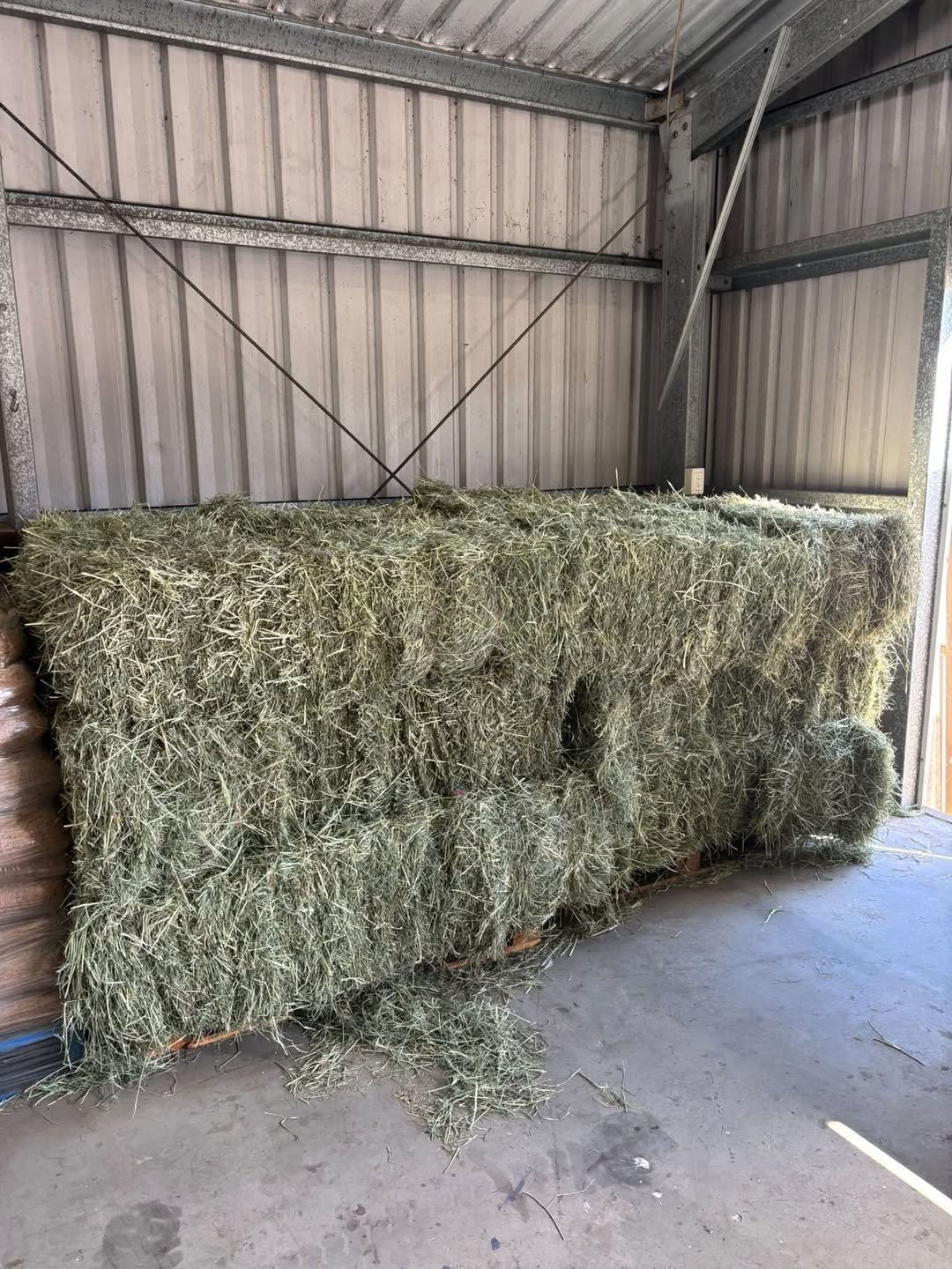 Pallet of locally bagged Giru Organics potting mix at Giru Feed & Farm Supplies